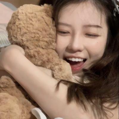 专业和亲，副业谐星